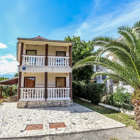 Riviera Goran